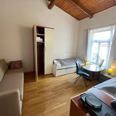 The Moon Apartment, Old Town * Praga